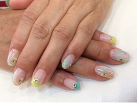 パステル ニュアンスネイル