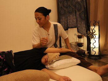 ロークマイ(LokMai)/上半身もしっかりとほぐします