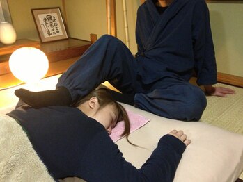 整体千鳥/安佐南区の足技整体　千鳥の施術