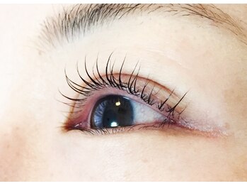 ベールス(Bellus)/まつ毛パーマ3,500円です♪