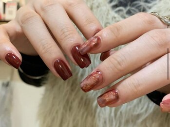 アイネイルズ 渋谷店(I nails)/【Saki.o】ボルドー奥行きミラー