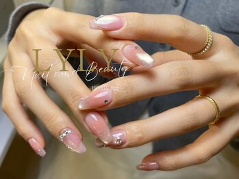 リリー ホリエネイル(LYLY HORIE nail)/ワンホンデザイン