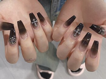 ダークハニー 原宿店(Dark Honey)/クールブラックグラデネイル