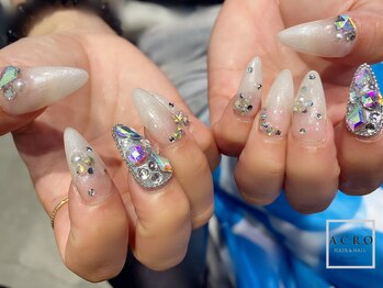 アクロネイル アンド アイ(ACRO NAIL&EYE)/埋め尽くしネイル