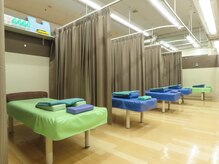 しんちまち鍼灸整骨院の雰囲気(清潔感のある広々した院内)