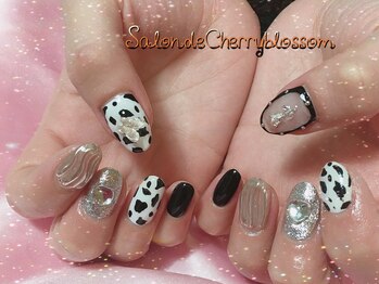 サロンドチェリーブロッサム(Salon de Cherryblossom)/