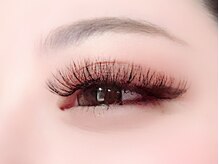 リラ(le'ra)/存在感のある目元＊