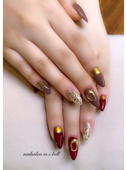 エムシーベル(m.c bell)/