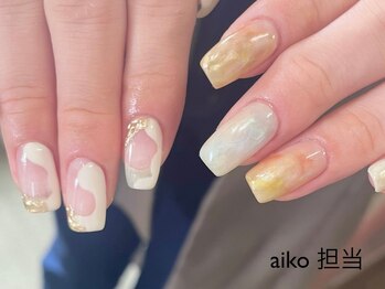 もやもやニュアンス 個性ネイル