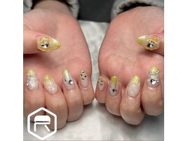 Yellow nail