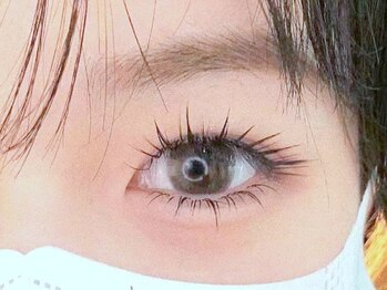 アラーナサロン 上野店(Arana salon)の写真/【LCボリュームラッシュ120本¥5480】プロのデザイン力でナチュラル＆ぱっちりとした理想の目元を叶えます☆