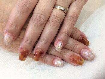 シャンネイルケアサロン(Shan Nail caresalon)/べっ甲ネイル