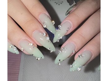 ヴィーナスネイル(Venus Nail)/長さ出し持ち込みデザイン