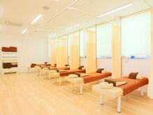 まつもと鍼灸接骨院 取手の雰囲気（ベッド11床！時間を気にせずご希望の施術を受けられます！）