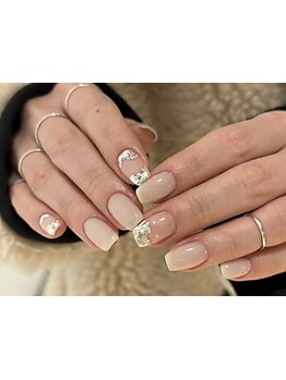 ショートネイルデザインが豊富