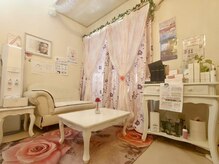 サロンドヴィヴィアン(Salon de Vivian)