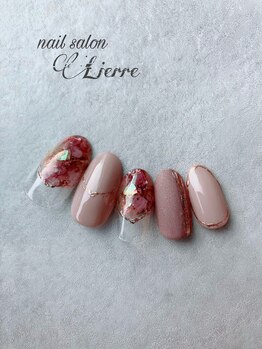 リエール(Lierre)/定額ネイル