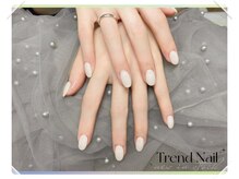 トレンドネイルスタジオ(Trend Nail Studio)/目立つホワイトネイル