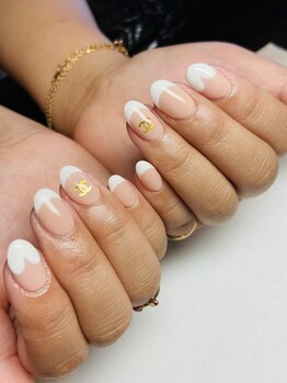 ミュウミュウ(MYUMYU)/フレンチネイル