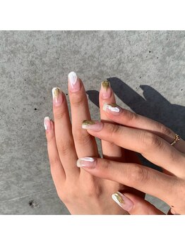 ムーイ 外苑前(mooi.)/pukupuku art design