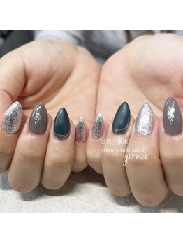 ジェルメ(germer)/グリーンをあわせてマットに♪