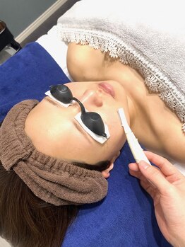 ハーニーズ(HARNEYS)/【美肌顔脱毛】シェービング