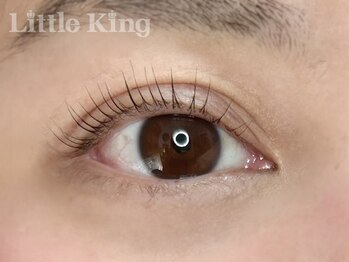 リトルキング(Little King)の写真/自然すぎず盛りすぎない★ナチュラル派のあなたにピッタリなデザインをご提案★メイクの時短にも◎