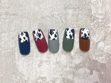 リエンダ ネイル(Leende nail)/牛柄ネイル