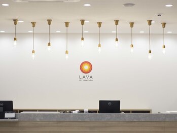 ホットヨガスタジオ ラバ 堅田店(LAVA)