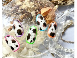 アニマル柄ネイル