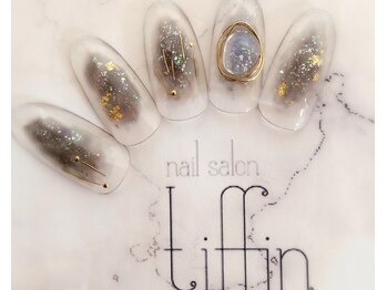 ネイルサロン ティフィン(tiffin)/10本アートで華やかに