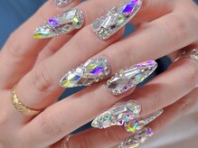 モアネイル 新宿/