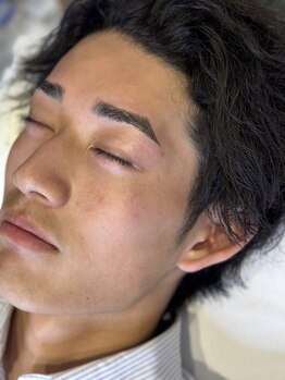 イスリーツー(ithree.2)/パラレルブロウリフト