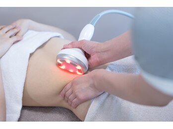 ルクサージュ(LUXAGE)/スリムショックの鬼痩せお腹体験