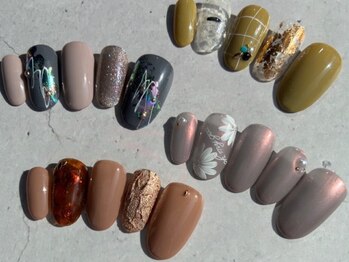 ポッシュ(Posh)の写真/【初めての方におすすめ】オフィスネイルや一癖あるトレンドデザインまで♪ご予算や気分に合わせてご提案