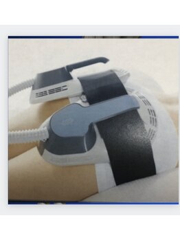 サロン ド マージ(salon.du.magie)/マグシェイプ