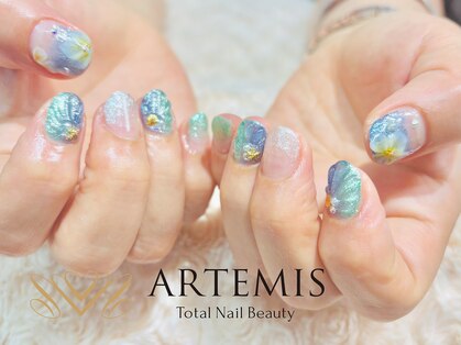 アルテミス(ARTEMIS)の写真