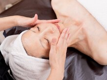 シミケア9万症例実績ドクターリセラ化粧品を使用