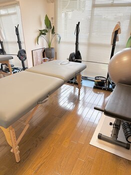 美尻のための矯正×ストレッチサロンPONO FIT.【ポノフィット】/施術はベッドで♪