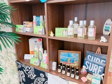 ハワイアンフォレストSpa 木更津店の雰囲気（ハワイアンオイルやオリジナル精油も販売中♪）