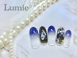 透け感お花ネイル