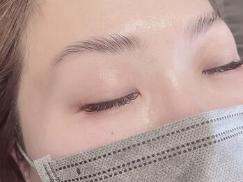 エムクラット(M-clat)/ハリウッドブロウリフト