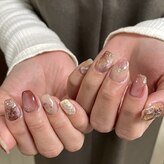 リリスネイル(l'iris nail)