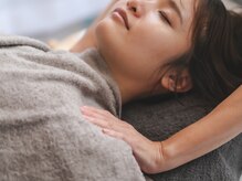 フロー(Flow)/着衣で施術します