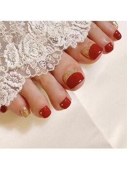 ピオニーネイル(peony nail)/ミラーフレンチの赤フット