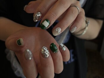 ガレージネイル(GARAGE Nail)/おまかせニュアンス/グリーン