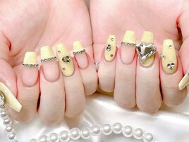 春夏に大人気イエローネイル★