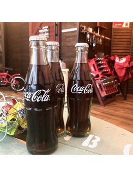 タカノメベース(TAKANOME BASE)/昔懐かし、瓶のコカ・コーラ！