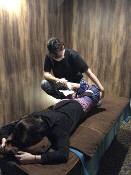 アジアンリラクゼーション ヴィラ 西熊谷店(asian relaxation villa)/施術風景9