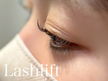 ハウオリ 高津 溝の口(Hauoli)/ラッシュリフト/まつ毛パーマ